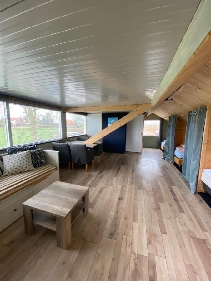 Groepsverblijf "De Klosse" Wanneperveen Exterior photo