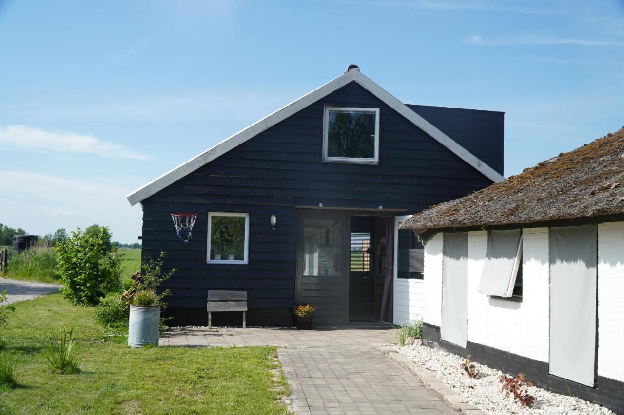Groepsverblijf "De Klosse" Wanneperveen Exterior photo